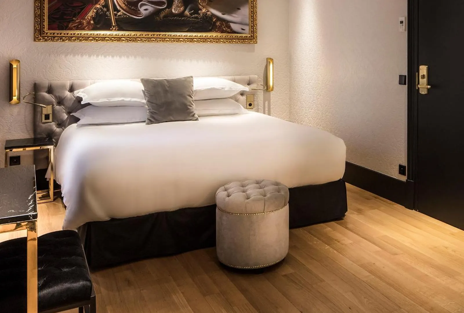 Hotel Eiffel Petit Louvre 3*