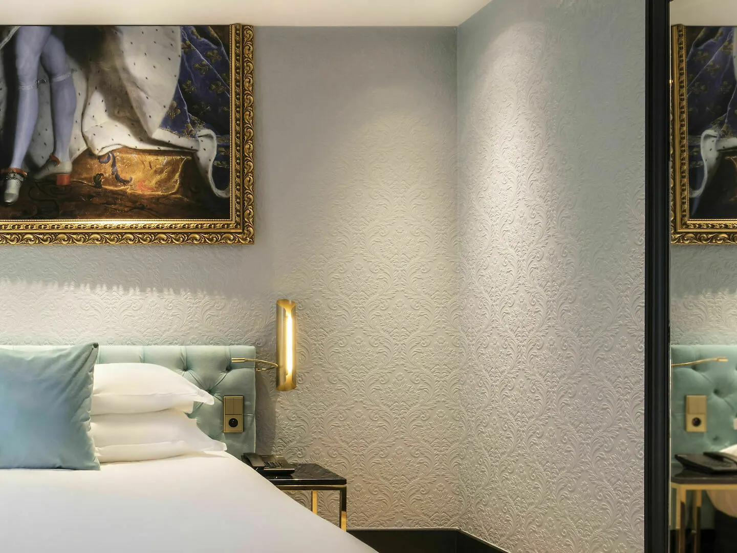 Eiffel Petit Louvre Hotel Paris